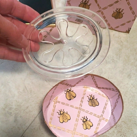 Jayes Vintage Hand Painted Pink With Gold Bees Quilted Bathroom Accents - Picture 11 of 11